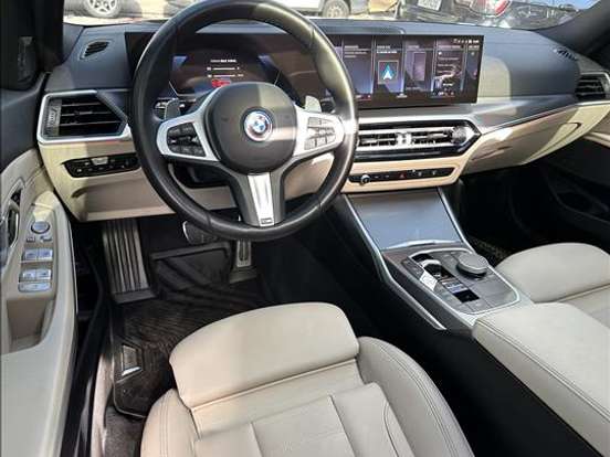 BMW-330e-2.0 16V TURBO HÍBRIDO M SPORT AUTOMÁTICO BMW-330e-2024