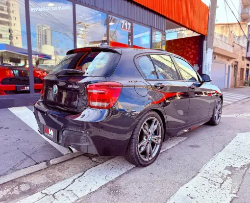 BMW-M 135i-3.0 24V TURBO GASOLINA 4P AUTOMÁTICO BMW-M 135i-2013