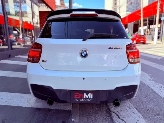 BMW-M 135i-3.0 24V TURBO GASOLINA 4P AUTOMÁTICO BMW-M 135i-2014