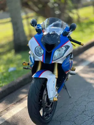 BMW S 1000 RR BMW S 1000 RR
