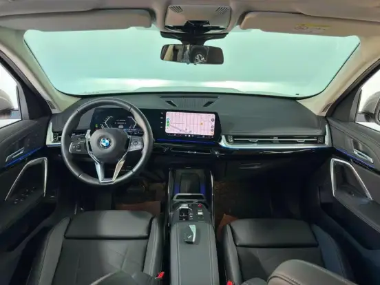 BMW-X1-2.0 16V TURBO GASOLINA SDRIVE20I X-LINE STEPTRONIC BMW-X1-2025