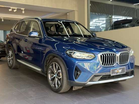 BMW-X3-2021