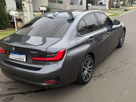 BMW-320i-2.0 16V TURBO GASOLINA SPORT GP AUTOMÁTICO BMW-320i-2020