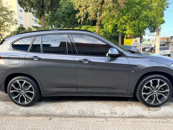 BMW-X1-2.0 16V TURBO ACTIVEFLEX SDRIVE20I M SPORT 4P AUTOMÁTICO BMW-X1-2022