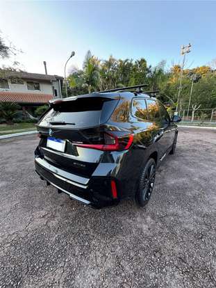 BMW-X1-2024