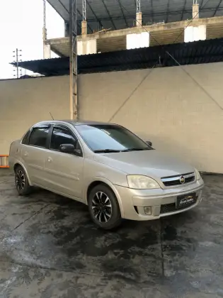 CHEVROLET CORSA 1.4 MPFI PREMIUM SEDAN 8V FLEX 4P MANUAL