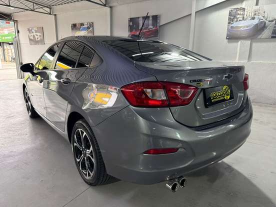 CHEVROLET-CRUZE-2022