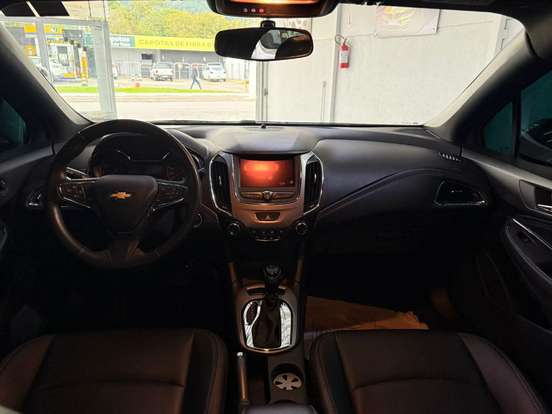 CHEVROLET-CRUZE-2022