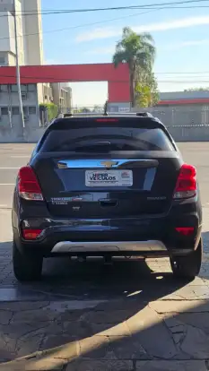 CHEVROLET-TRACKER-2019