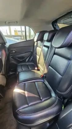 CHEVROLET-TRACKER-2019