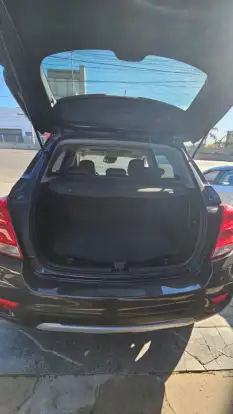 CHEVROLET-TRACKER-2019