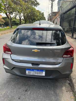 CHEVROLET-ONIX-2020