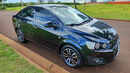 CHEVROLET-SONIC-2013