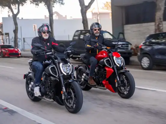 DUCATI-DIAVEL V4-2026