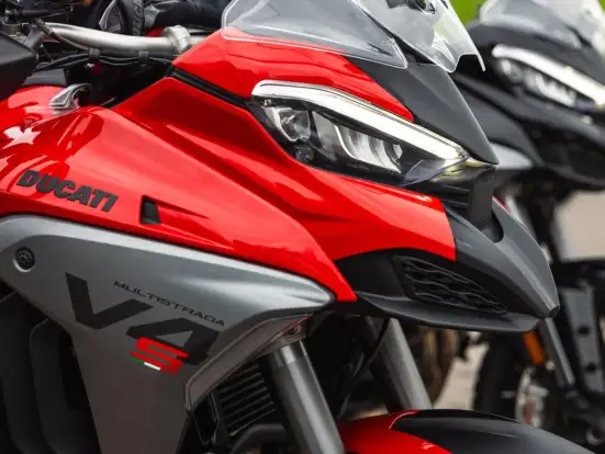 DUCATI-MULTISTRADA 1200 V4 S-2025
