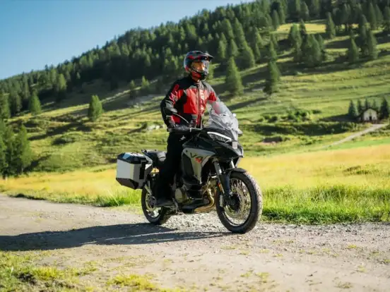 DUCATI-MULTISTRADA 1200 V4 S DUCATI-MULTISTRADA 1200 V4 S-2025