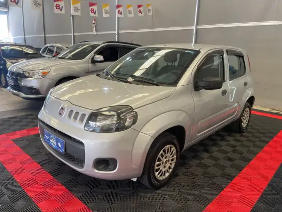 FIAT UNO 1.0 EVO VIVACE 8V FLEX 4P MANUAL