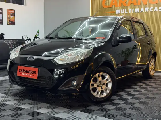 FORD FIESTA 1.6 MPI HATCH 8V FLEX 4P MANUAL FORD FIESTA 1.6 MPI HATCH 8V FLEX 4P MANUAL