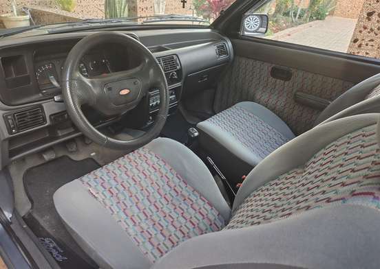 FORD-ESCORT-1995