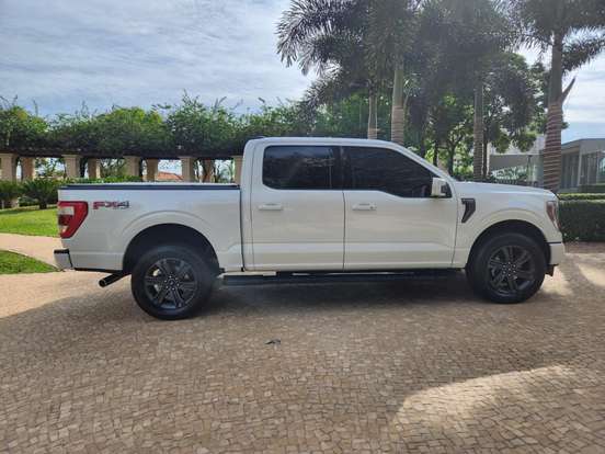 FORD-F-150-5.0 V8 GASOLINA CD LARIAT FX4 AUTOMÁTICO FORD-F-150-2023