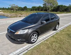 FORD FOCUS 1.6 GLX 16V FLEX 4P MANUAL FORD FOCUS 1.6 GLX 16V FLEX 4P MANUAL
