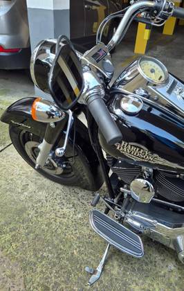 HARLEY-DAVIDSON ROAD KING CUSTOM 