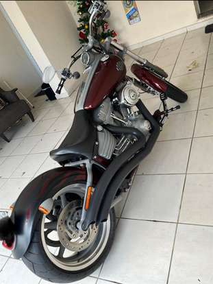 HARLEY-DAVIDSON-SOFTAIL ROCKER-2009