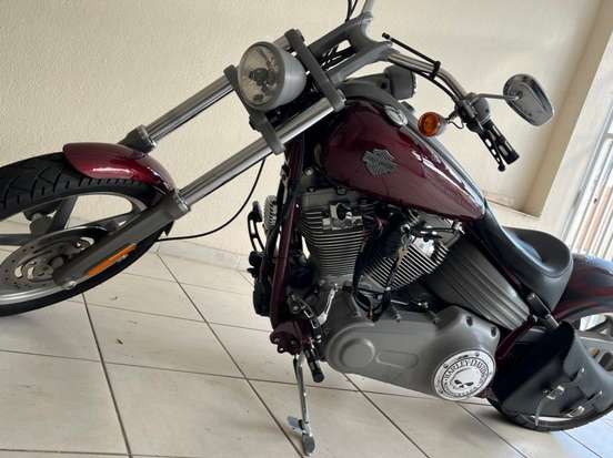 HARLEY-DAVIDSON-SOFTAIL ROCKER-2009