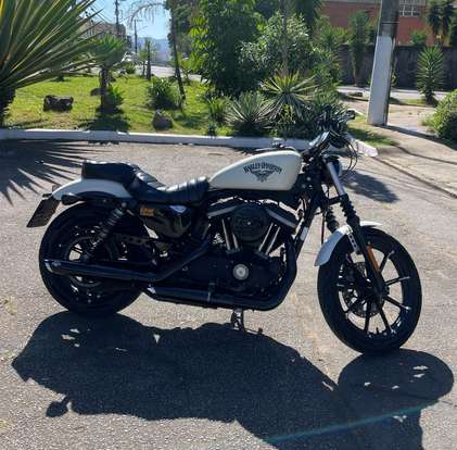 HARLEY-DAVIDSON-SPORTSTER IRON 883-2017
