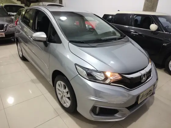 HONDA FIT 1.5 PERSONAL 16V FLEX 4P AUTOMÁTICO HONDA FIT 1.5 PERSONAL 16V FLEX 4P AUTOMÁTICO