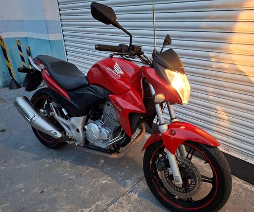 HONDA-CB 300R-2014