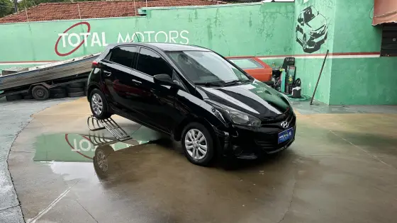 HYUNDAI HB20 1.0 COMFORT 12V FLEX 4P MANUAL HYUNDAI HB20 1.0 COMFORT 12V FLEX 4P MANUAL
