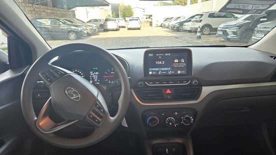 HYUNDAI-HB20S-2023