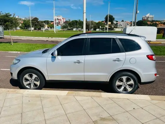 HYUNDAI SANTA FÉ 2.4 MPI 2WD 16V GASOLINA 4P AUTOMÁTICO