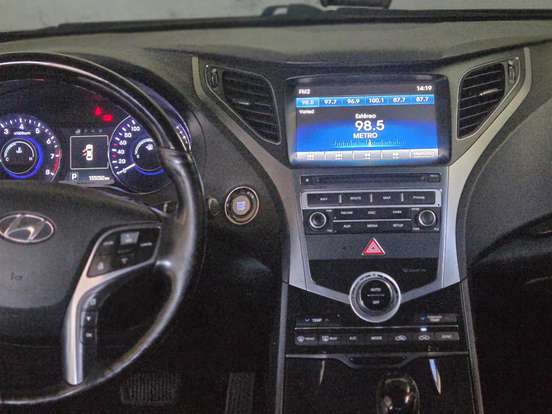 HYUNDAI-AZERA-3.0 MPFI GLS V6 24V GASOLINA 4P AUTOMÁTICO HYUNDAI-AZERA-2014