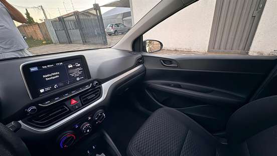 HYUNDAI-HB20-2020