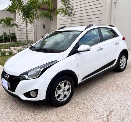 HYUNDAI-HB20-2015