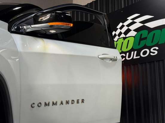 JEEP-COMMANDER-2021
