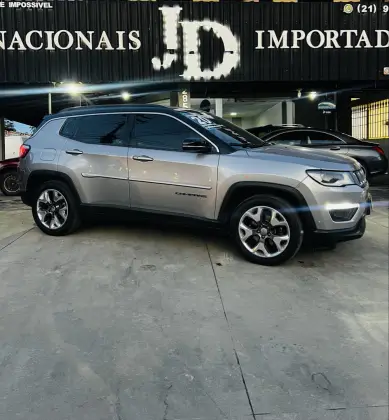 JEEP COMPASS 2.0 16V FLEX LONGITUDE AUTOMÁTICO JEEP COMPASS 2.0 16V FLEX LONGITUDE AUTOMÁTICO