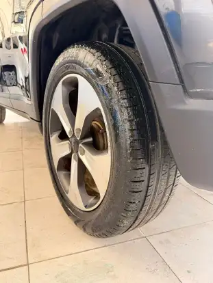 JEEP-COMPASS-2.0 16V FLEX LONGITUDE AUTOMÁTICO JEEP-COMPASS-2017