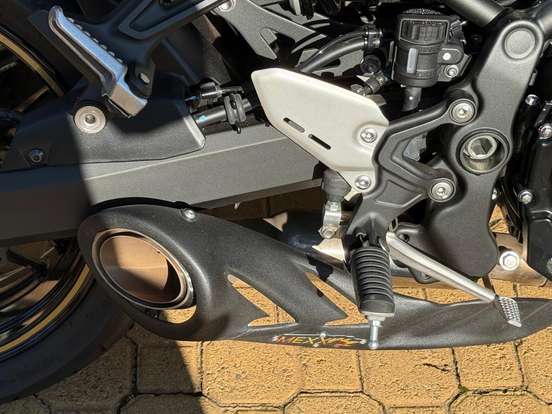 KAWASAKI-Z900RS KAWASAKI-Z900RS-2024