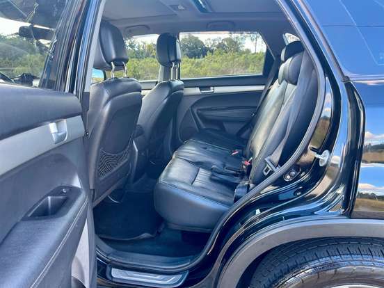 KIA-SORENTO-3.5 V6 GASOLINA EX 7L 4WD AUTOMÁTICO KIA-SORENTO-2012