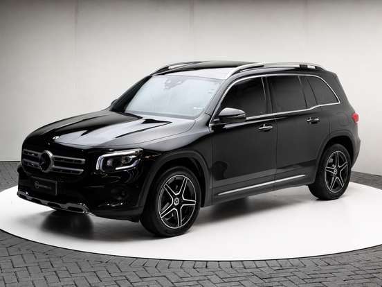 MERCEDES-BENZ-GLB 200-2023