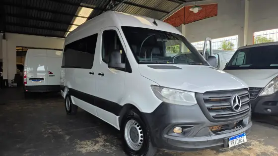 MERCEDES-BENZ SPRINTER 2.0 CDI DIESEL CHASSIS 417 LONGO MANUAL MERCEDES-BENZ SPRINTER 2.0 CDI DIESEL CHASSIS 417 LONGO MANUAL