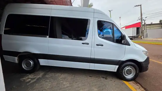 MERCEDES-BENZ-SPRINTER-2019