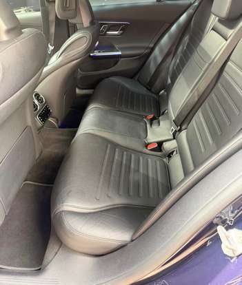 MERCEDES-BENZ-C 300-2023