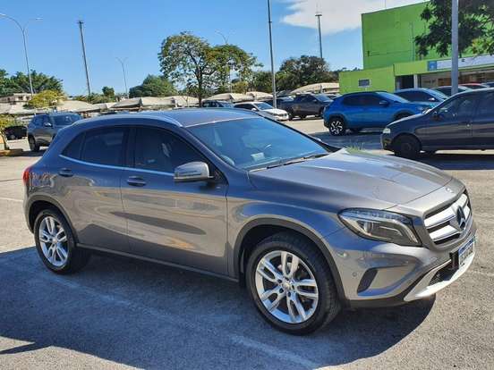 MERCEDES-BENZ-GLA 200-1.6 CGI ADVANCE 16V TURBO FLEX 4P AUTOMÁTICO MERCEDES-BENZ-GLA 200-2015