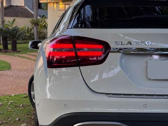 MERCEDES-BENZ-GLA 200-1.6 CGI FLEX ADVANCE 7G-DCT MERCEDES-BENZ-GLA 200-2019