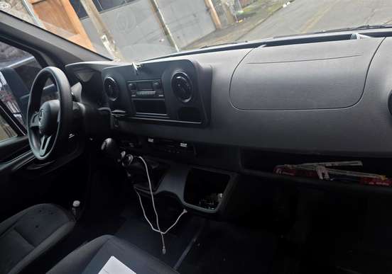 MERCEDES-BENZ-SPRINTER-2.2 CDI DIESEL CHASSIS 516 LONGO MANUAL MERCEDES-BENZ-SPRINTER-2022