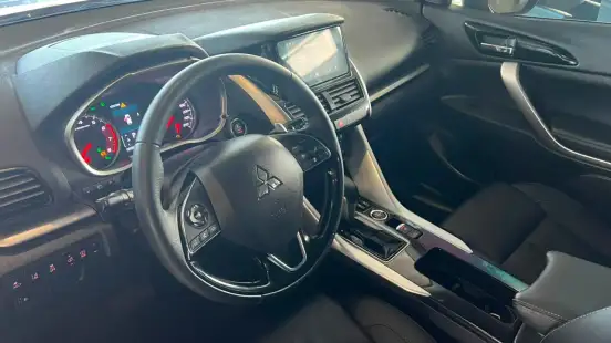 MITSUBISHI-ECLIPSE CROSS-1.5 MIVEC TURBO GASOLINA HPE-S S-AWC CVT MITSUBISHI-ECLIPSE CROSS-2023